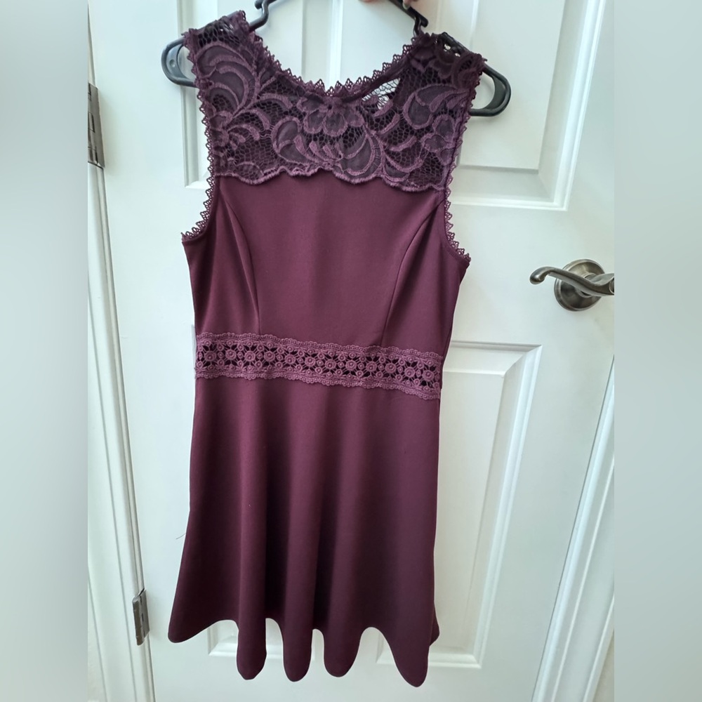 Elegant Burgundy Lace Dress